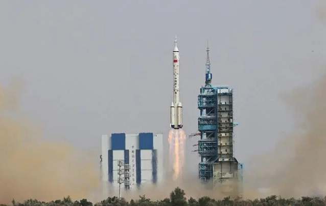 b7003af33a87e9500bd584588f476c4ffaf2b44b.webp_副本.jpg b7003af33a87e9500bd584588f476c4ffaf2b44b.webp_副本.jpg