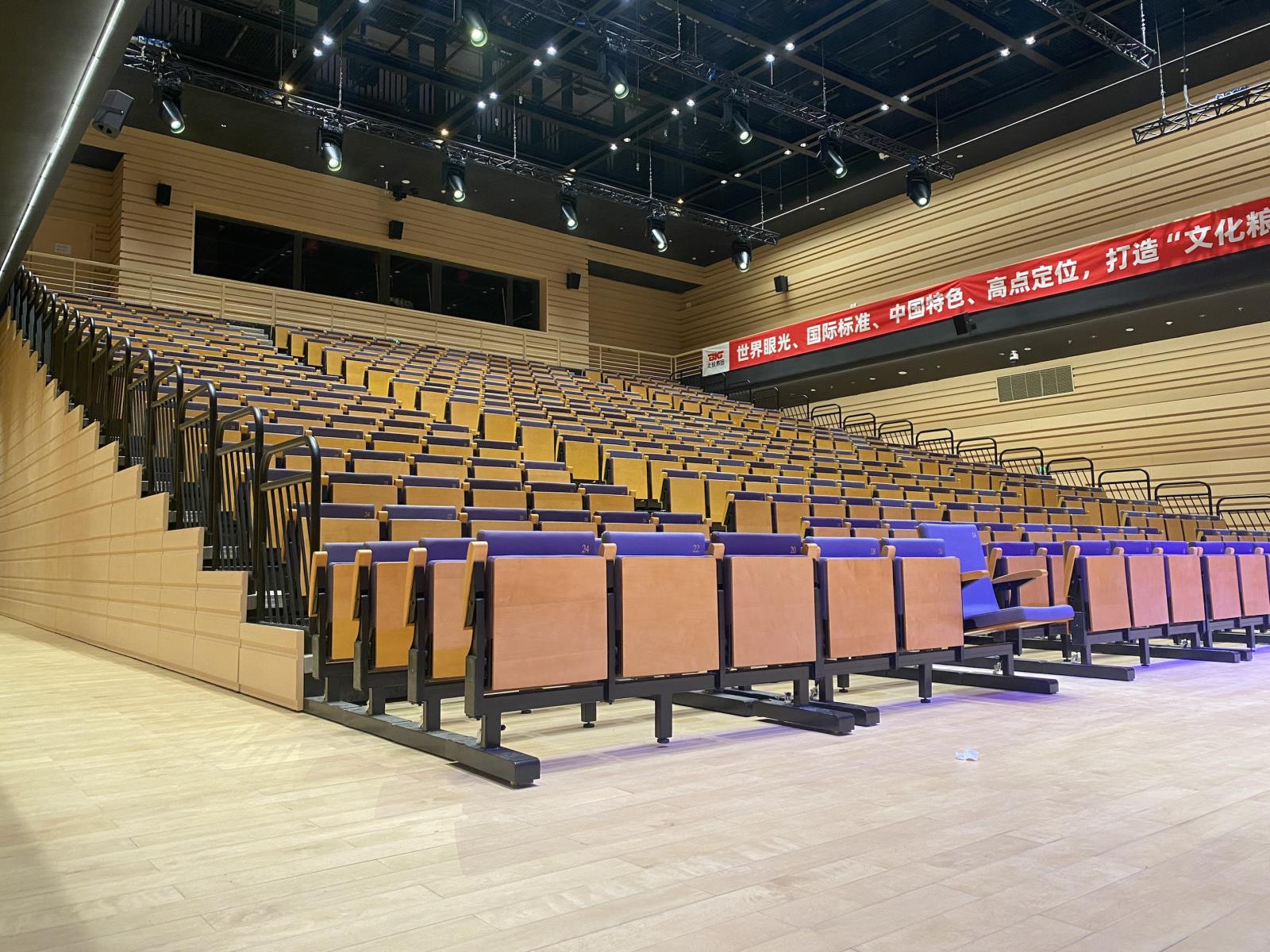 北京藝術(shù)中心小劇場(chǎng)1.jpg 北京藝術(shù)中心小劇場(chǎng)1.jpg